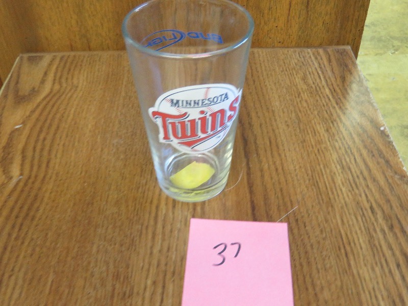 Minnesota Twins Glass