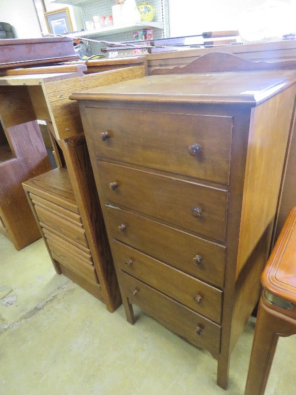 Dresser