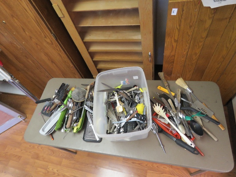 Kitchen lot