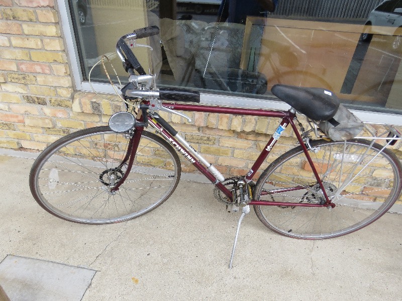 vintage Schwinn bike