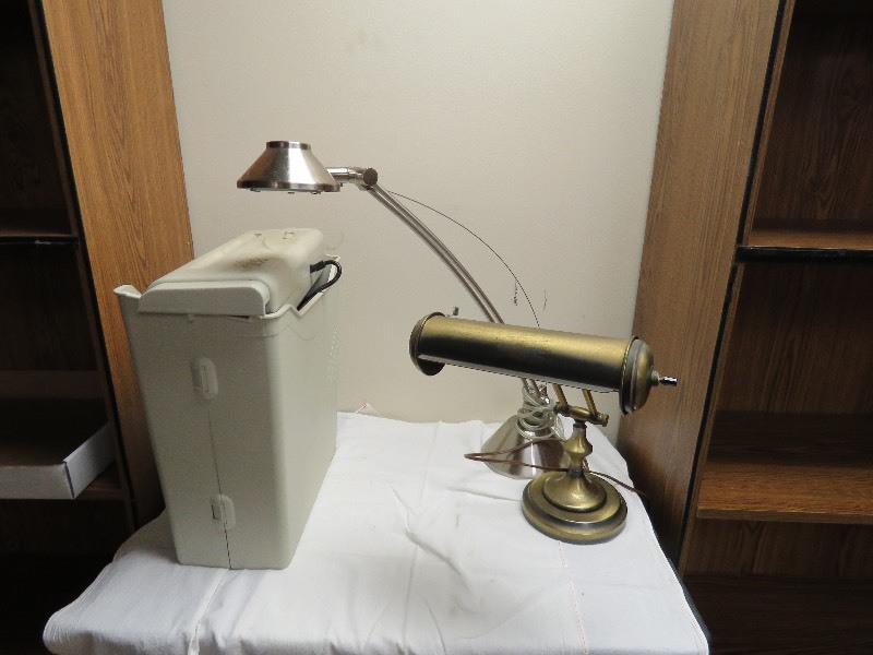 Desk lamps