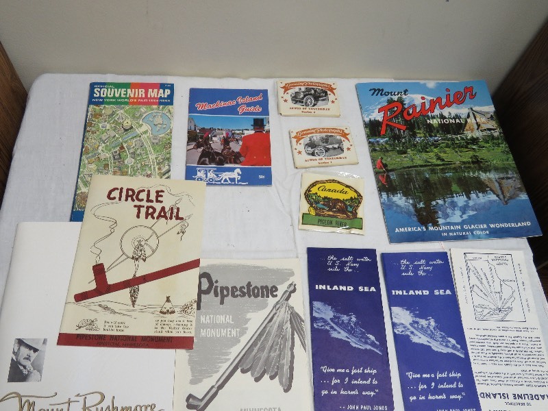 Vintage souvenirs