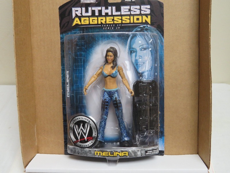 WWE figurine-Melina
