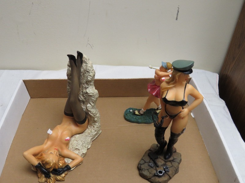 Women figurines