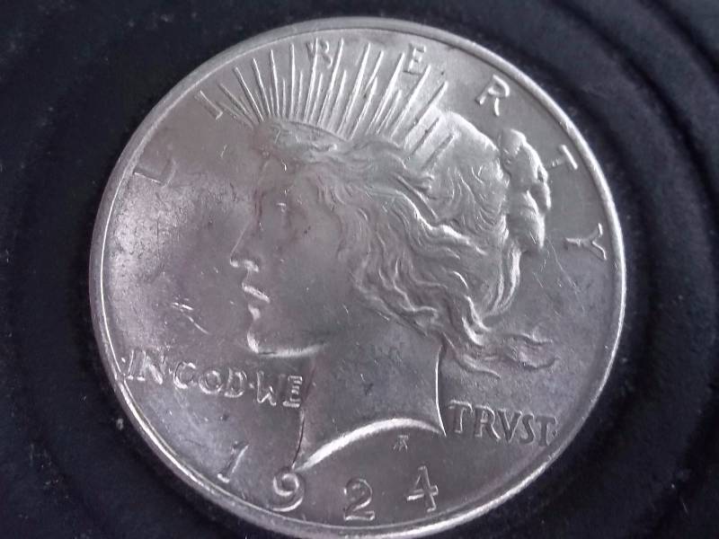 1924 Peace Silver Dollar AU-BU