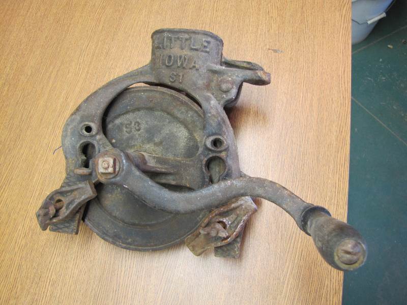 Vintage Corn Sheller