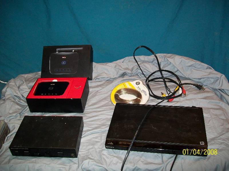 lot 87 image: Verizon Wireless Phone Connect & Sony CDDVD Player & Niles Speaker System & Speaker Wire & AV Plugs