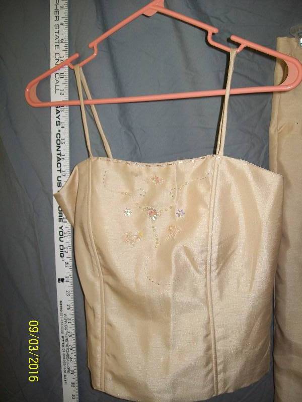 lot 12 image: Adult CostumeSatin Cream Colored Pants & Bodice Outfit.