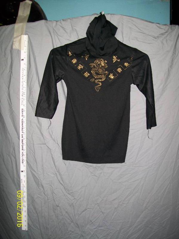 lot 6 image: Infant  Toddler Costume. Unknown Size. Black Ninja Golden Dragon Shirt