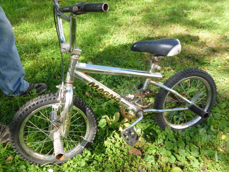 lot 19 image: Bike