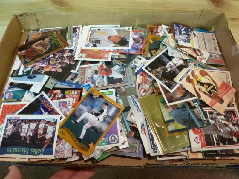 lot 27 image: Sports Cards