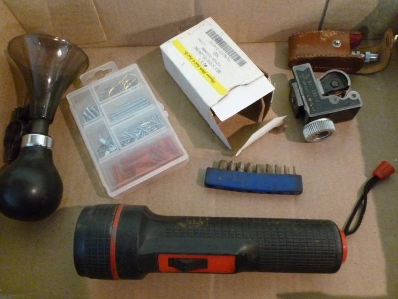 lot 45 image: Shop Items