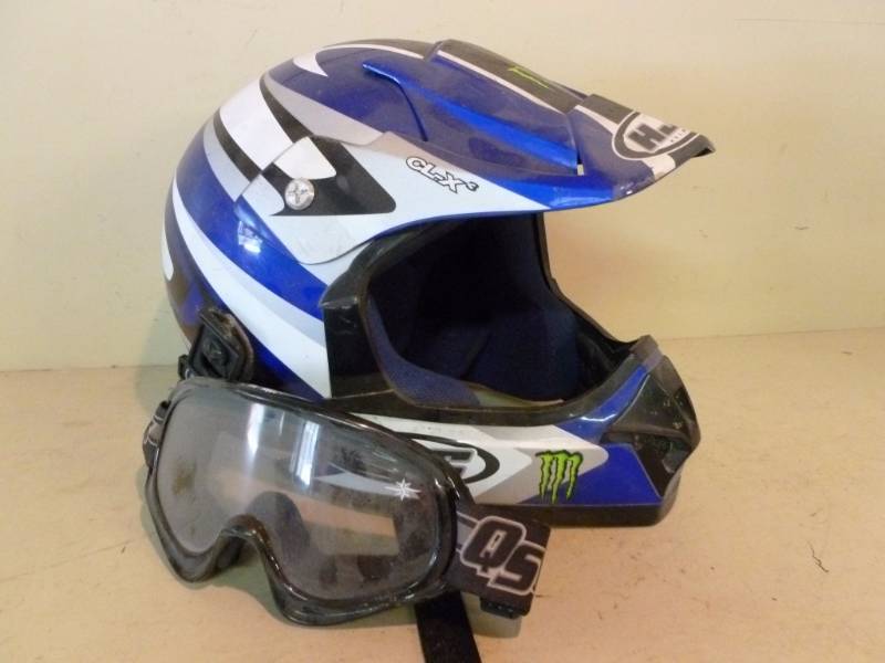 lot 80 image: Motocross Helmet