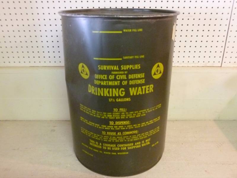 lot 135 image: Vintage Water Container