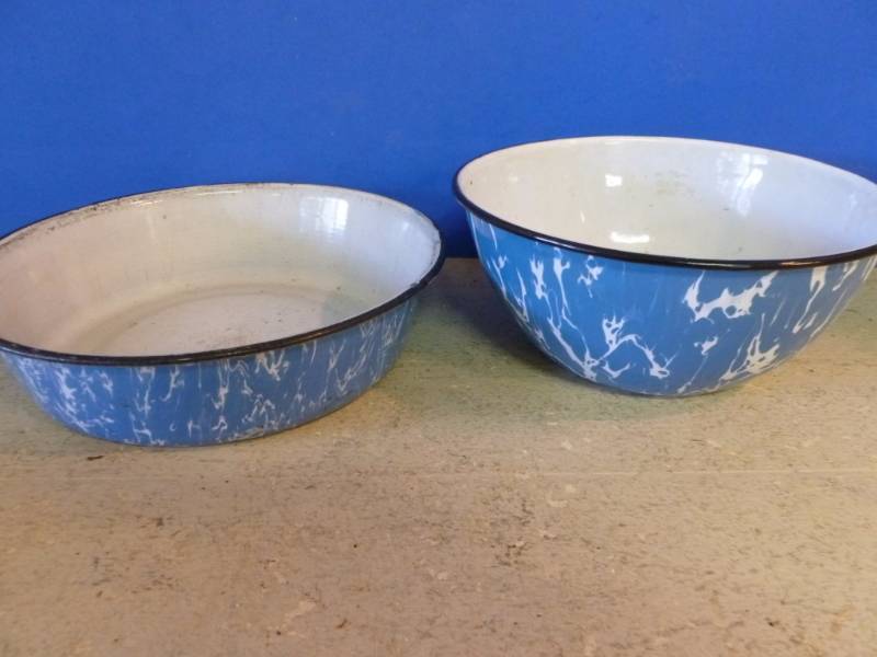 lot 177 image: Vintage Porcelain Ware