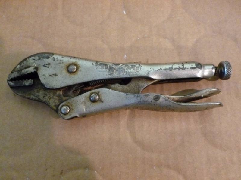 lot 189 image: Vise Grip