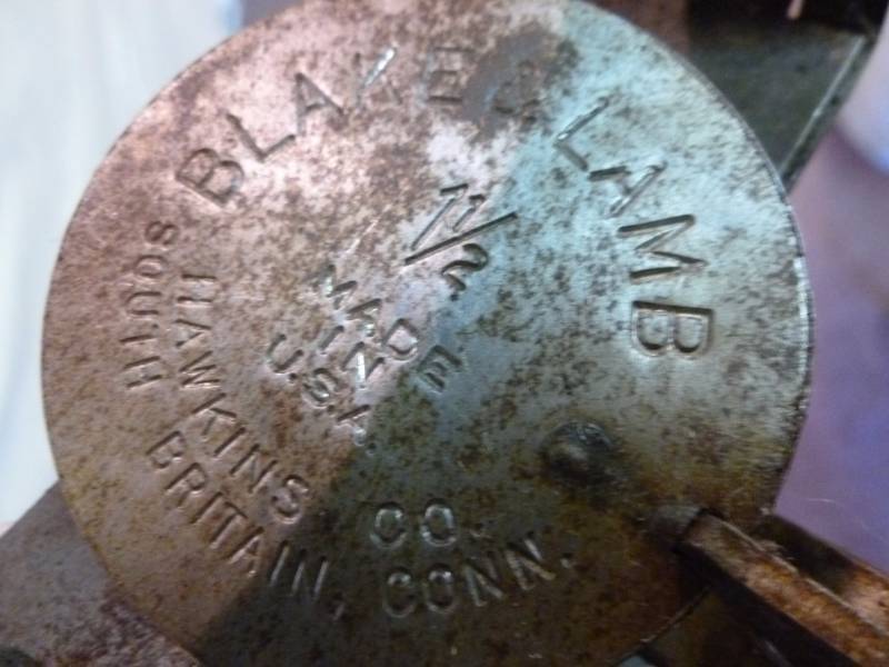 lot 204 image: Vintage Traps