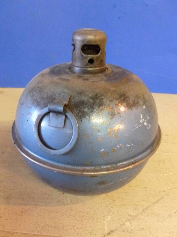 lot 239 image: Vintage Dietz