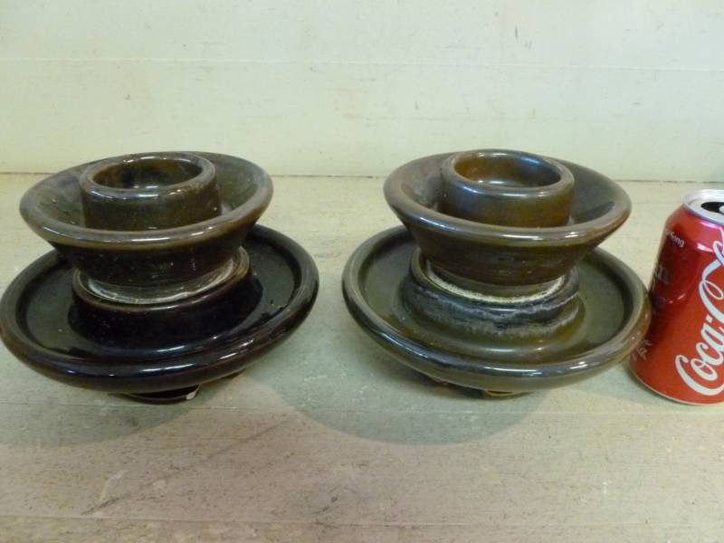 lot 253 image: Vintage Insulators