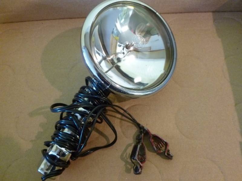 lot 259 image: Vintage Car Light