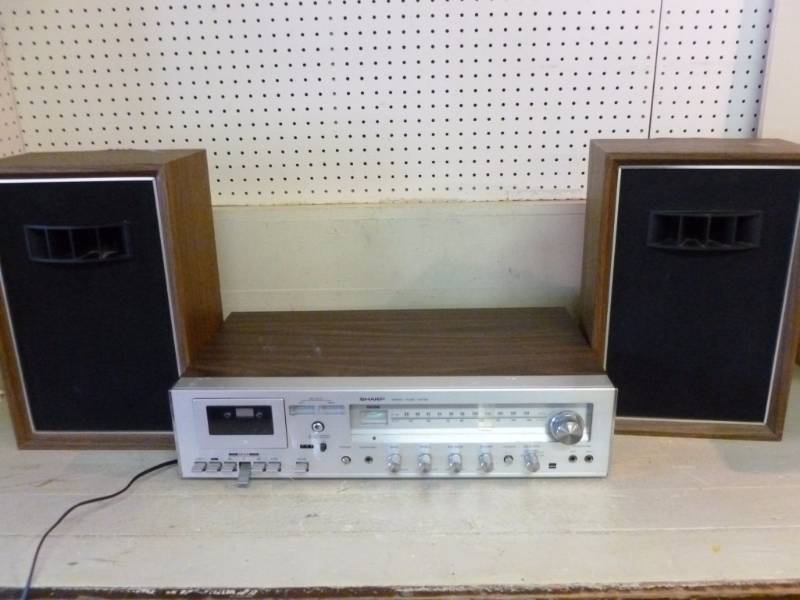 lot 272 image: Stereo System