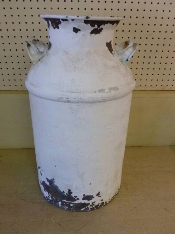 lot 273 image: Vintage Milk Can