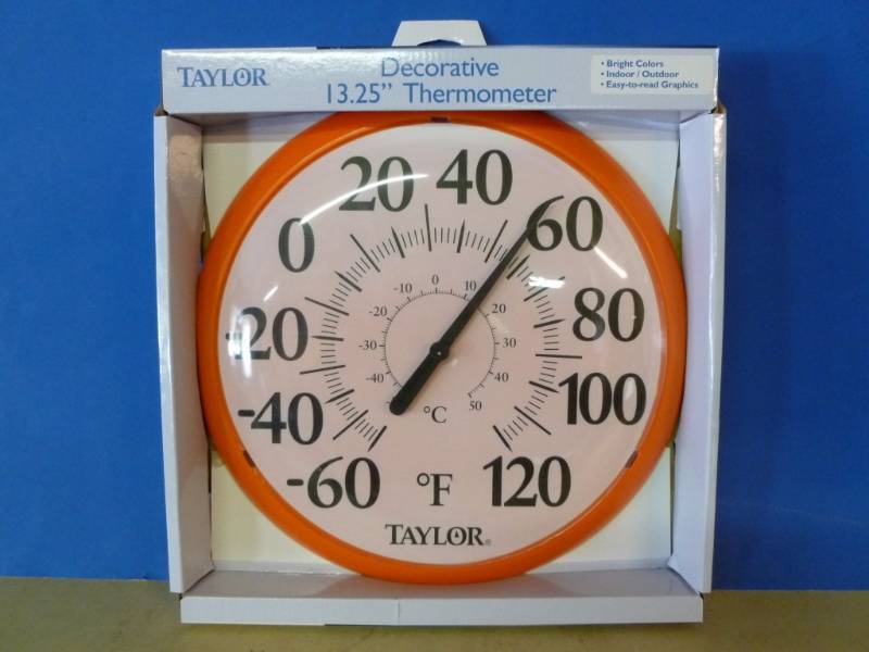 lot 325 image: Thermometer