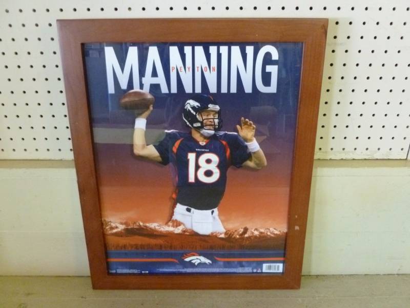 lot 363 image: Sports Collectible