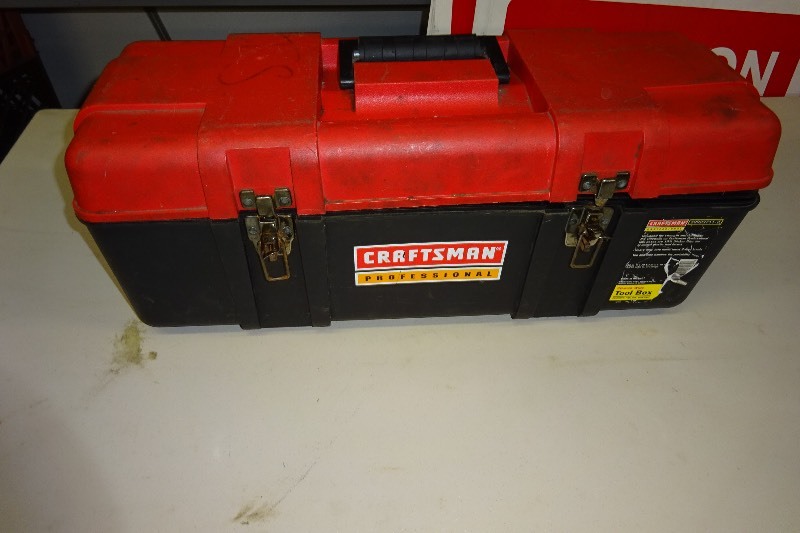lot 5 image: Plastic Craftsman tool box