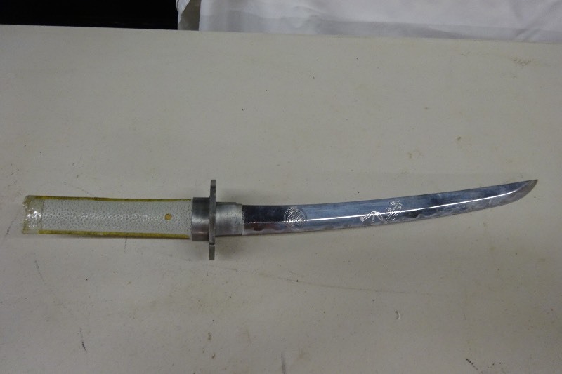 lot 21 image: Sword