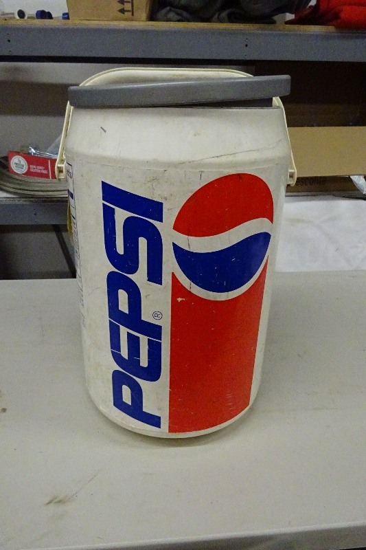 lot 27 image: Pepsi Cooler