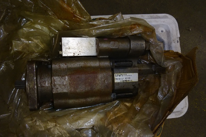 lot 30 image: Hydraulic pump