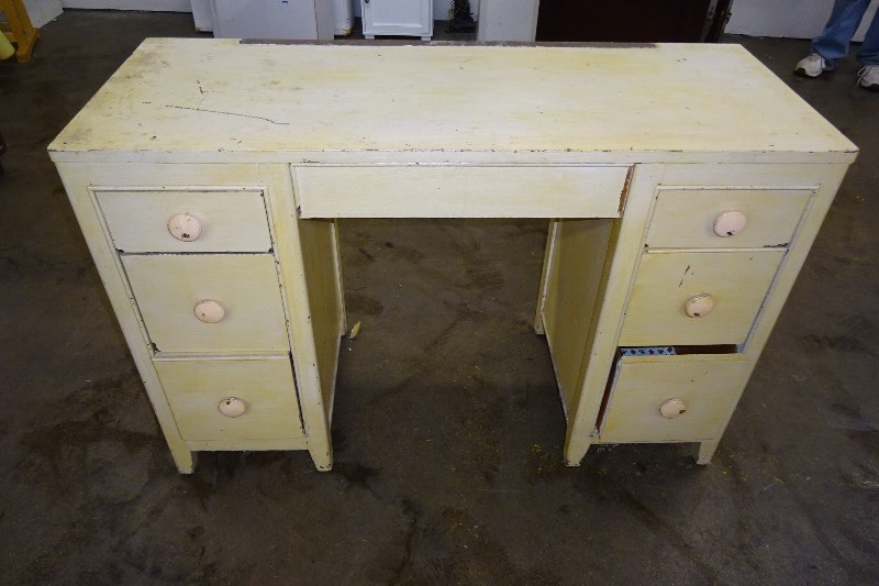 lot 57 image: Vintage Desk