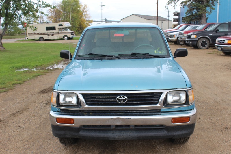 1995 Toyota Tacoma - 5 Speed Manual -