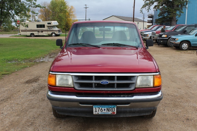 1993 Ford Ranger XLT 5 Speed Reg Cab Long Box - 2 Owner