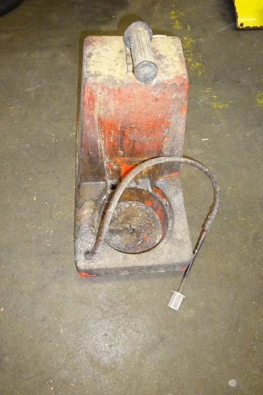 lot 12 image: Air Mix Machine