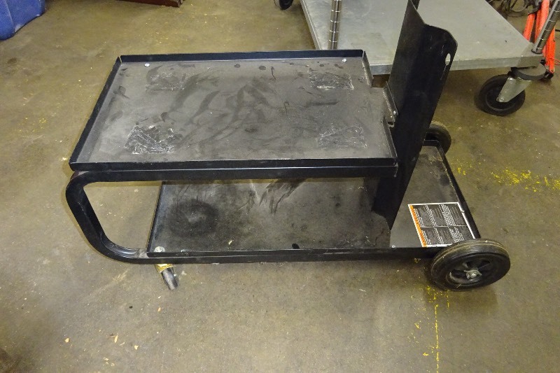 lot 17 image: Welding Cart