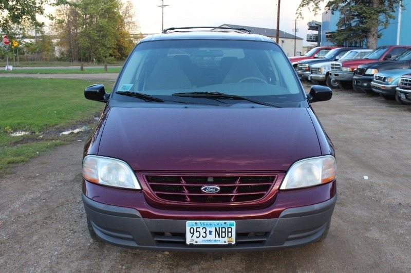 lot 1053 image: 2000 Ford Windstar LX - 1 Owner - Low Miles