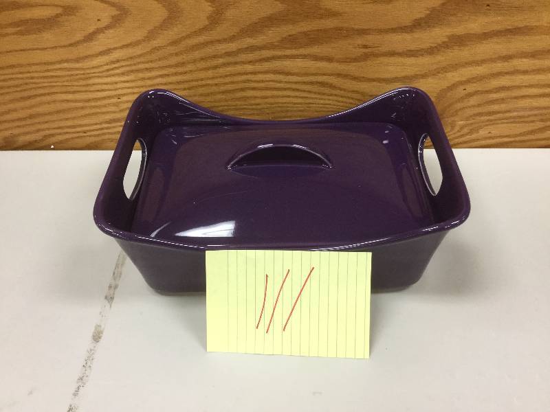 lot 111 image: Rachel Ray 3.5 Covered Casserole never used open box