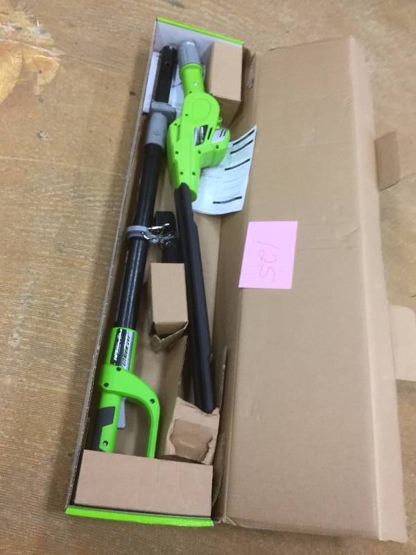 lot 125 image: Earthwise 17 in. 24-Volt Cordless Lithium-Ion Pole Hedge Trimmer Never used