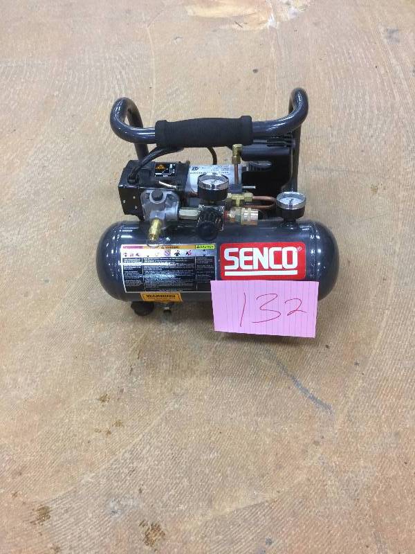 lot 132 image: Senco PC1010 1 HP Compressor