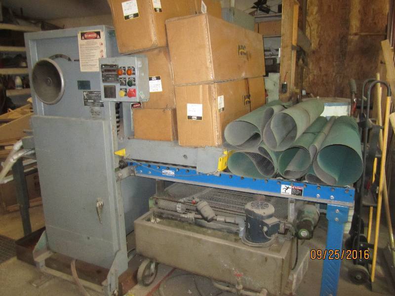 lot 1 image: Time saver metal belt sander, 30 ex...