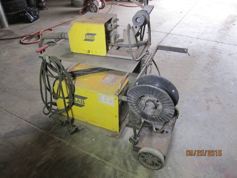 lot 3 image: Esab 450 icvcc wire feed welder, ru...