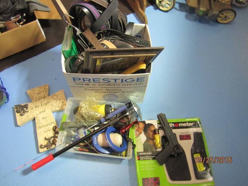 lot 94 image: Marksman BB gun with bbs, tools, sc...