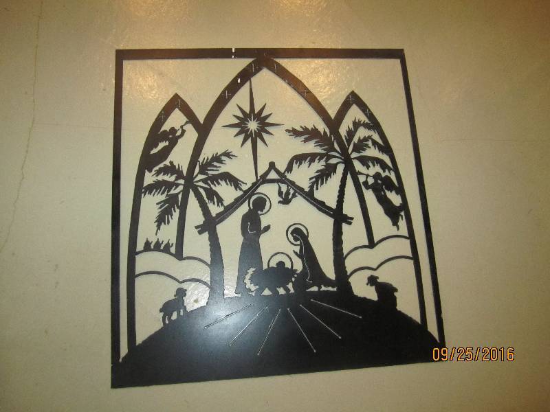 lot 112 image: Metal cut out nativity scene, 27 x ...