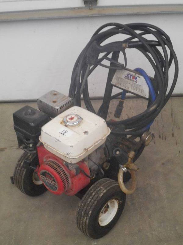 lot 18 image: North Star Pressure Washer, Honda 5...