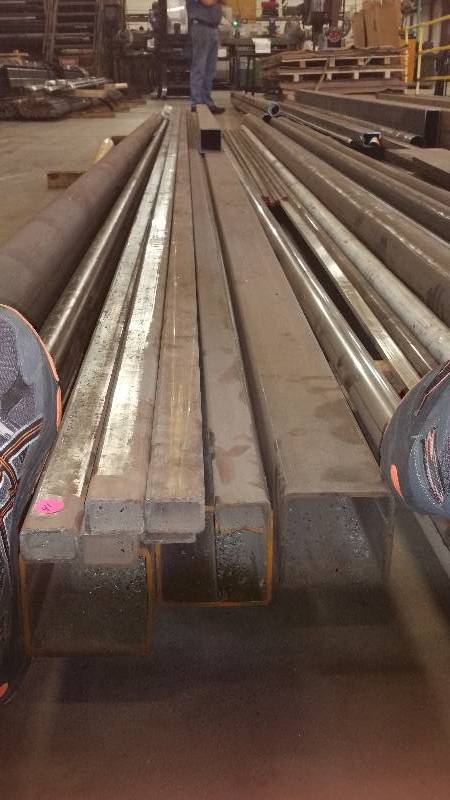 (9) 24 Large Steel Square and Rectangular Tubes