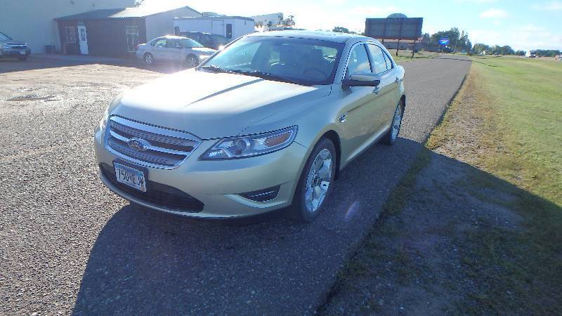 2011 Ford Taurus SEL