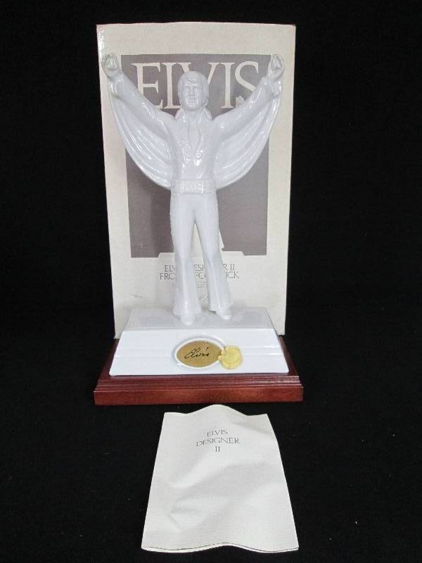 lot 1 image: McCormick Elvis Decanter
