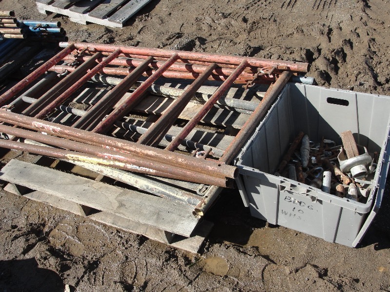 6 Upright Scaffolding plus misc. Parts